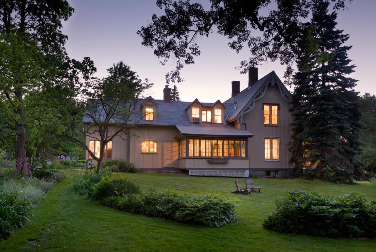 Gothic Eves Inn And Spa Bed And Breakfast Trumansburg エクステリア 写真