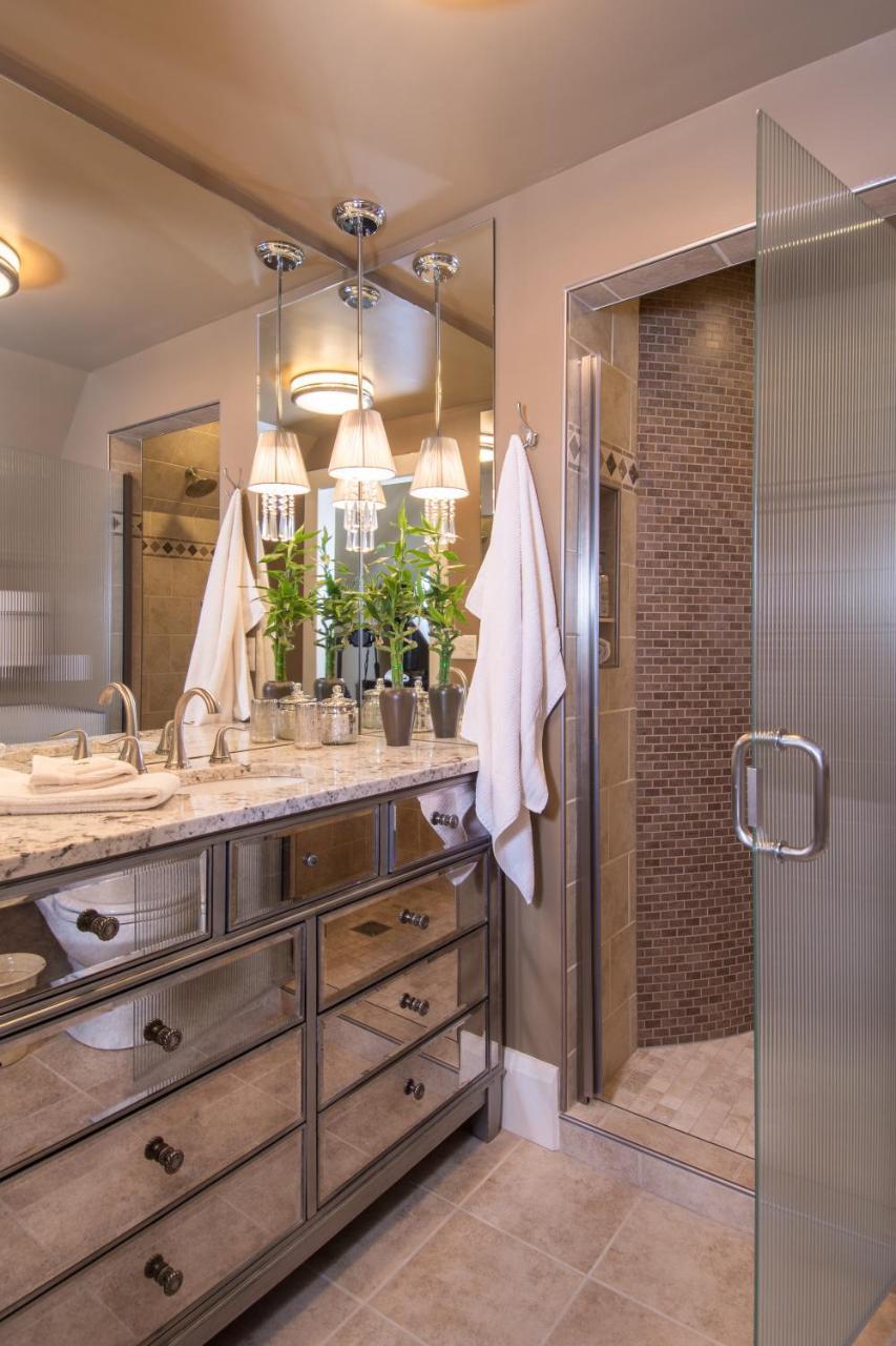 Gothic Eves Inn And Spa Bed And Breakfast Trumansburg エクステリア 写真